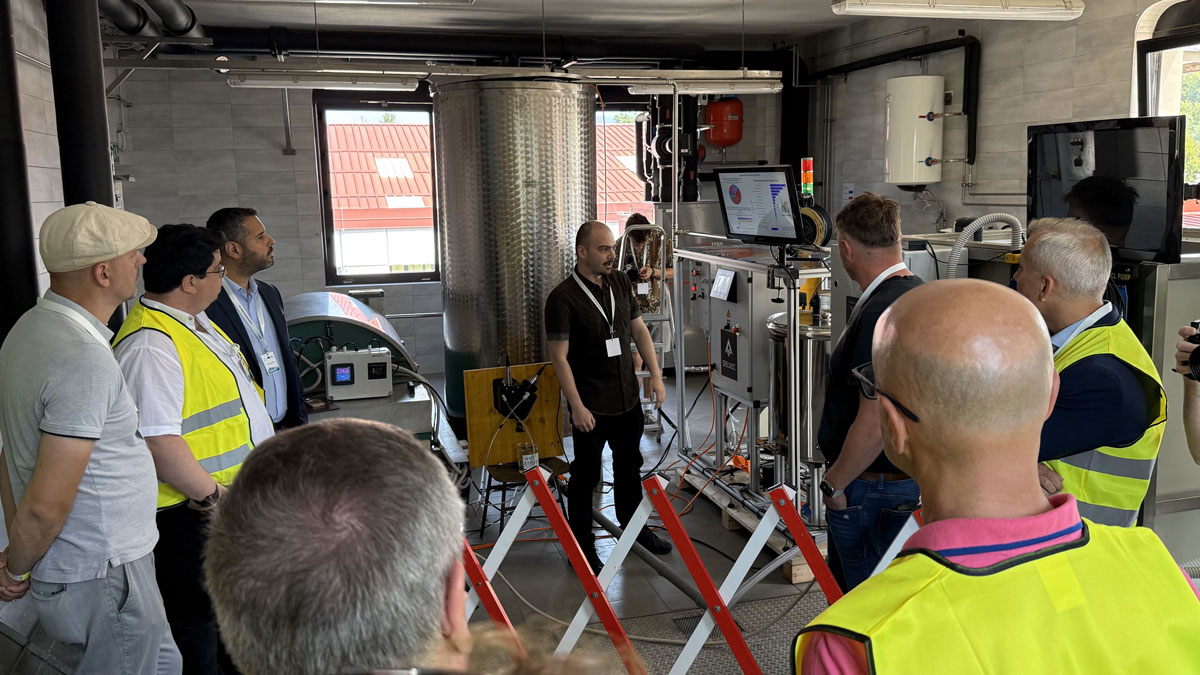 Slika 3: Na CČN Domžale-Kamnik so predstavili najsodobnejše tehnološke rešitve za odstranjevanje mikroplastike iz komunalne odpadne vode.