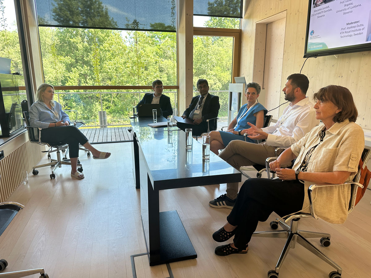 Slika 6: V okviru projekta INSPIRE sta na CČN Domžale potekali še dve zanimivi okrogli mizi s priznanimi strokovnjaki iz več evropskih držav. 